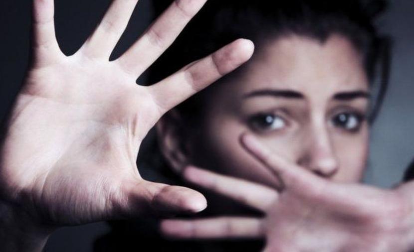 صوت| الشرطة تخصص خطا هاتفيا لاستقبال حالات العنف الواقع على النساء والاطفال

